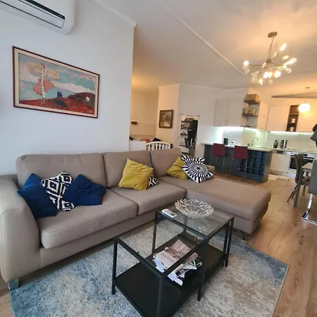 Apartamento At Hana's Center